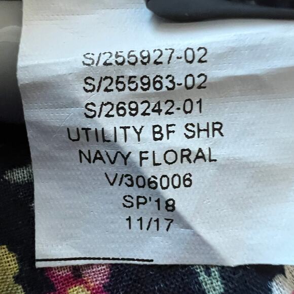 Gap Factory Utility Boyfriend Fit Shirt Womens Small Floral Button Up Colorful - Picture 11 of 12